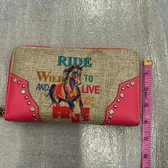 ❤️2/$30❤️Montana West Wallet Ride Wild Live Free Pink Studded Strap Colorful - Picture 4 of 8